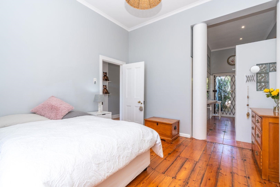 1 Bedroom Property for Sale in Woodstock Western Cape